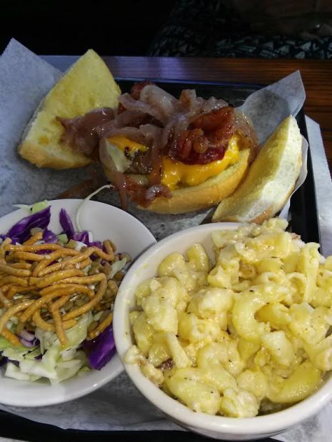 Piasa Winery and Pub